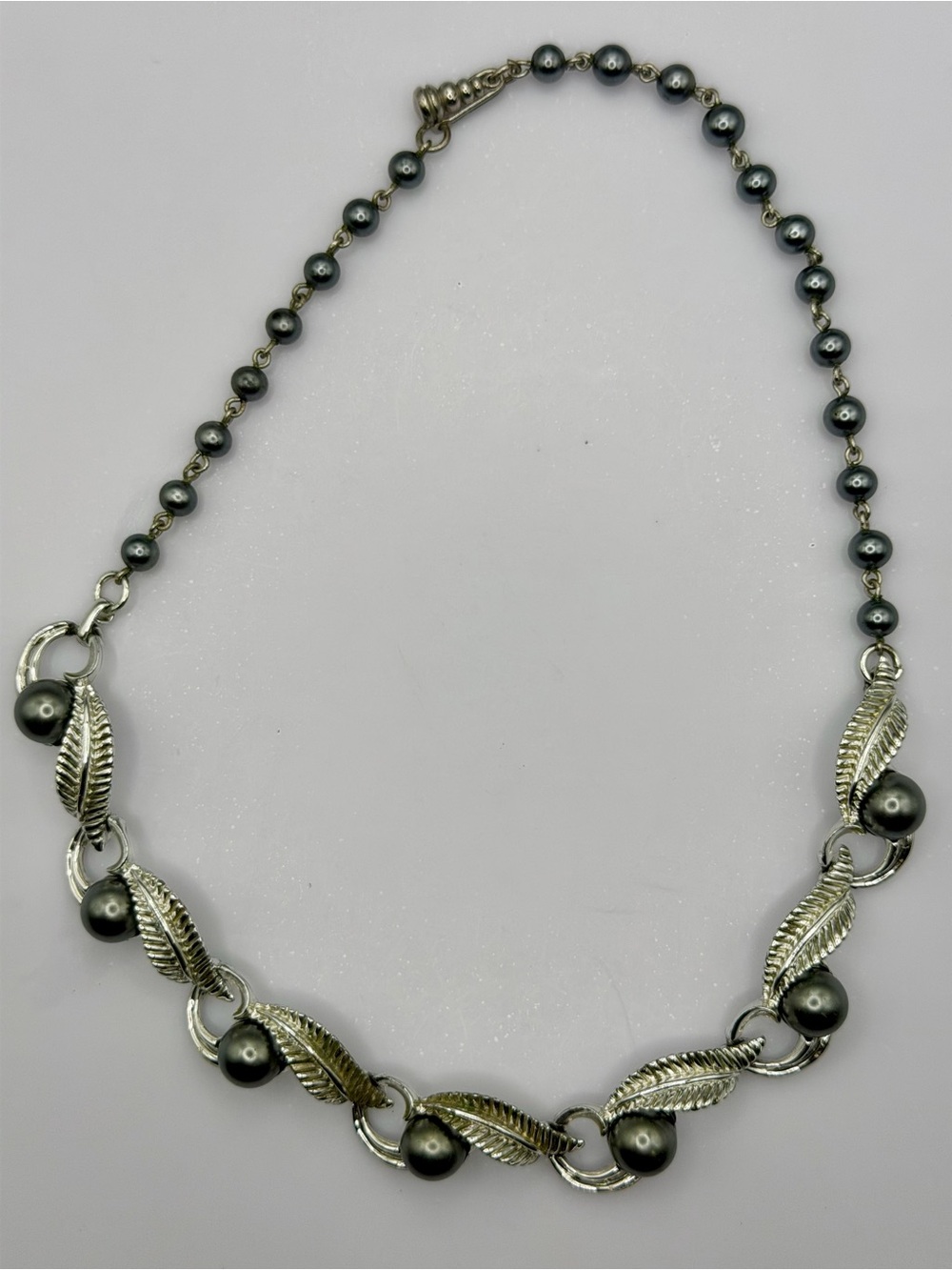 Vintage STAR Silver Feather Leaf Charcoal Pearl Beaded Collar Necklace